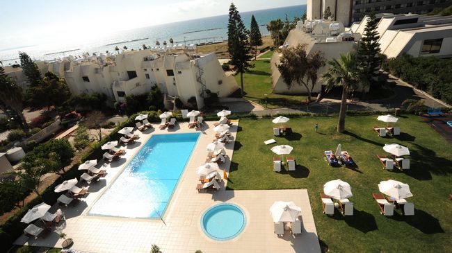 Frixos Suites Hotel Apts Voroklini Ngoại thất bức ảnh
